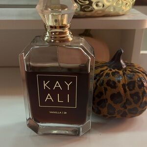 Kayali Vanilla 28 3.4 fl